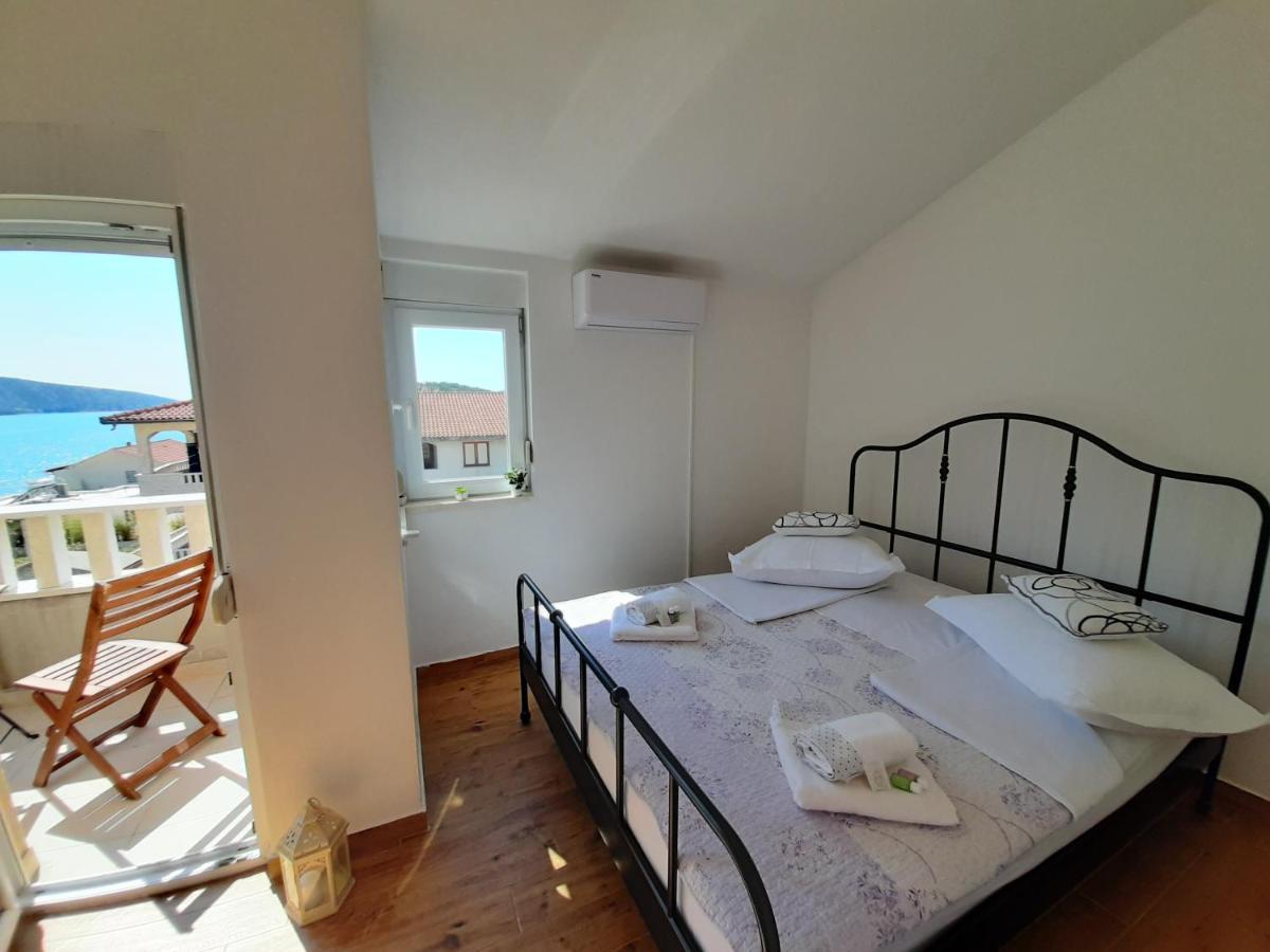Apartamento Holiday Beach House Grebaštica Exterior foto