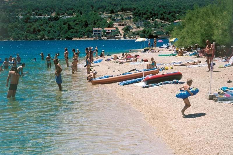 Apartamento Holiday Beach House Grebaštica Exterior foto